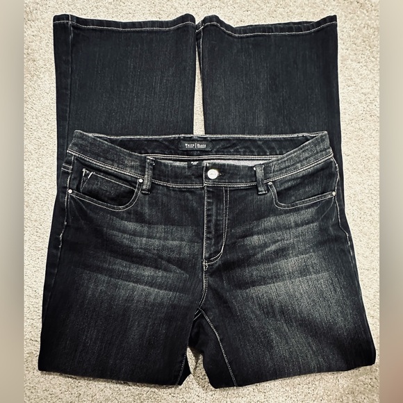 White House Black Market Blanc 12s Jeans - Picture 2 of 8